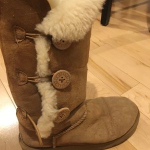 COPY - Girl’s UGGs